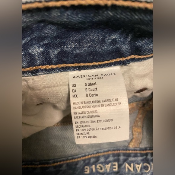 American Eagle, size 0 short, boyfriend jeans - Picture 3 of 5